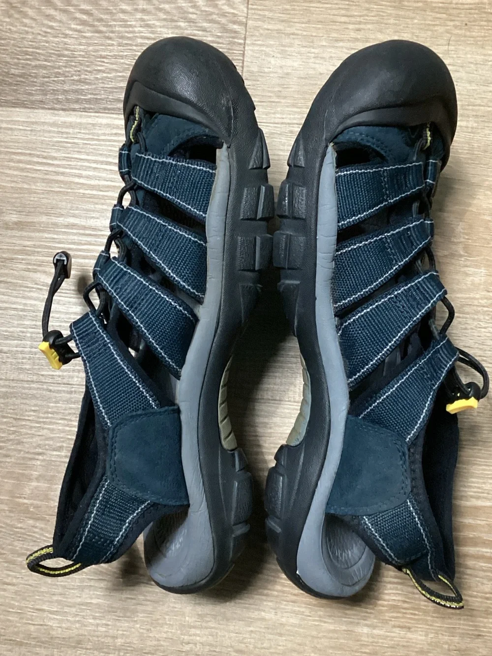 Keen Men’s Newport H2 Navy/Medium Grey Sport Sandals US 10.5 Unisex